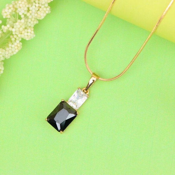 "Classic Black Pendant in Gold Plated Finish – Timeless Everyday Charm, XPPT1806 - Picture 13 of 13